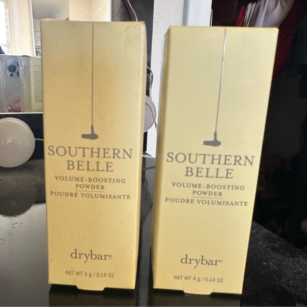 Drybar Southern Belle Volume Powder in Yellow